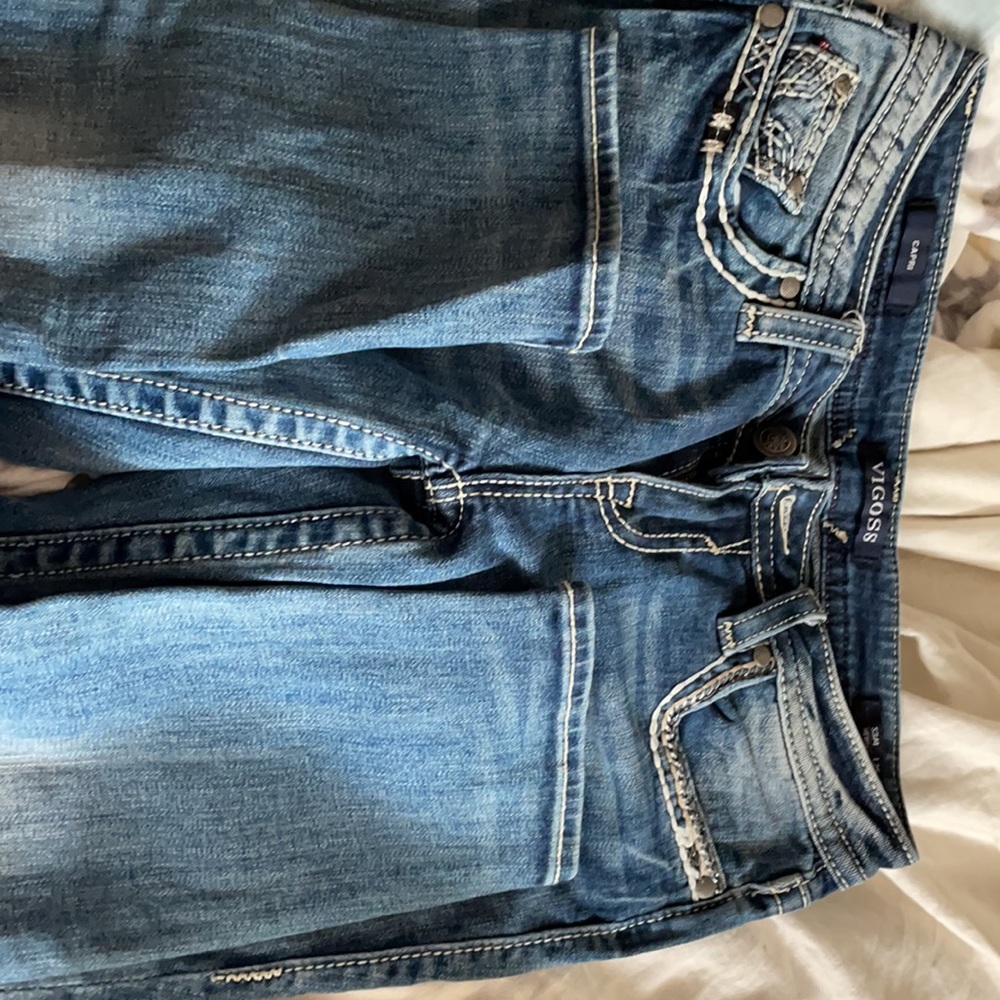 Capris - Picture 2 of 4